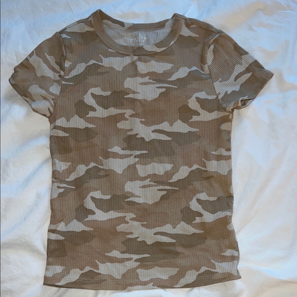 American Eagle camo tee for women